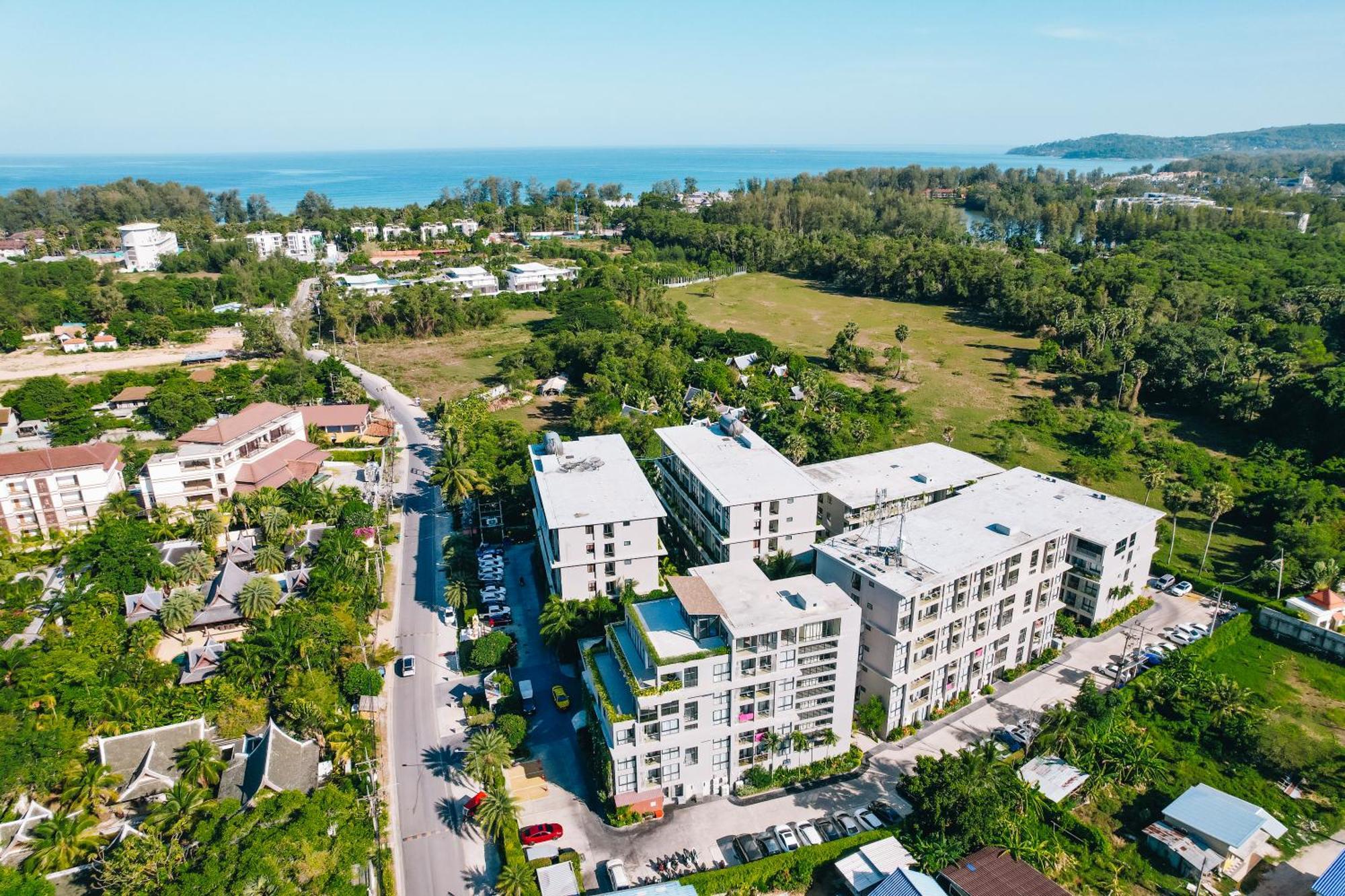 Solara Stays Phuket Pantai Bang Tao Bagian luar foto