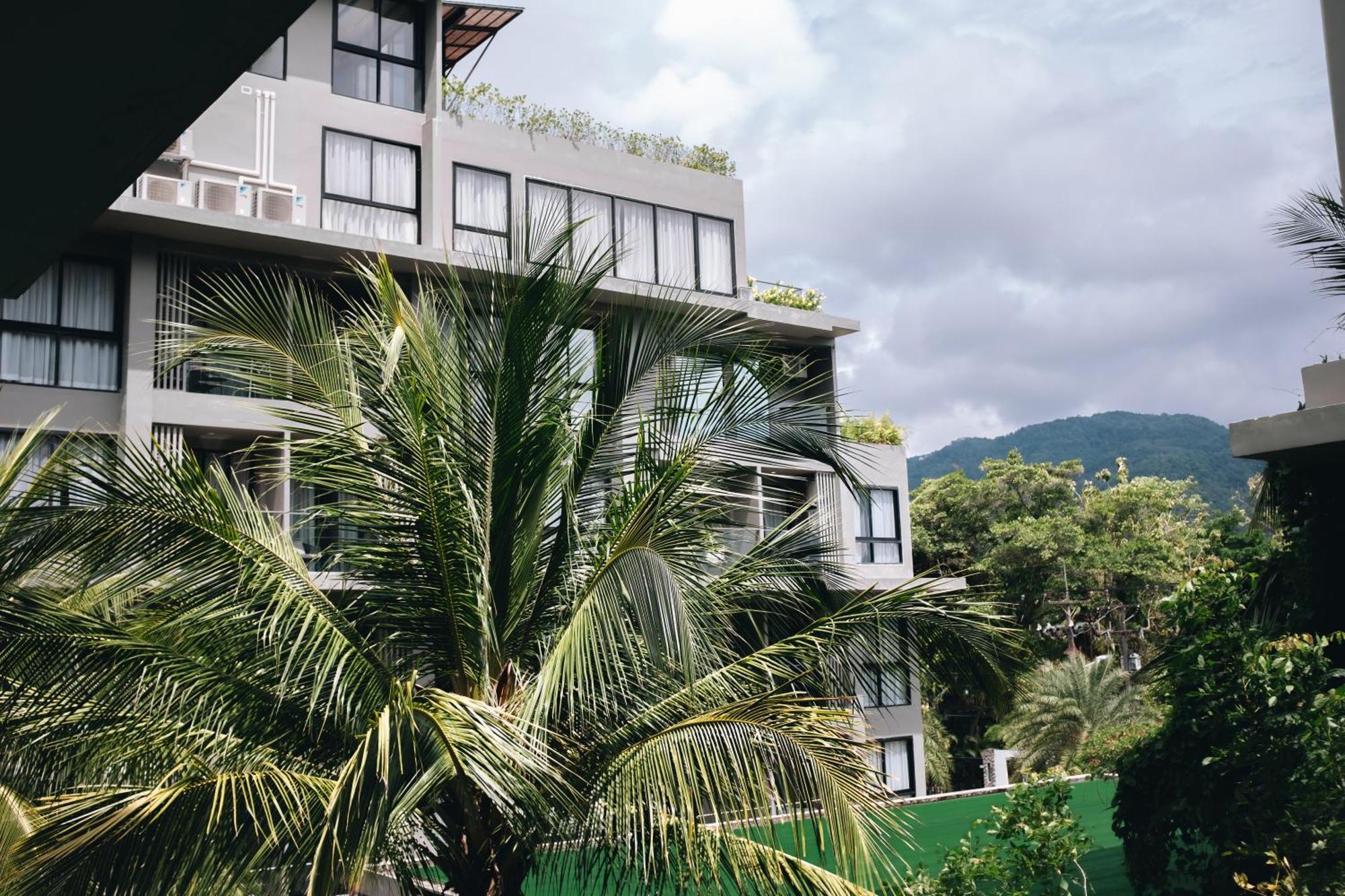 Solara Stays Phuket Pantai Bang Tao Bagian luar foto