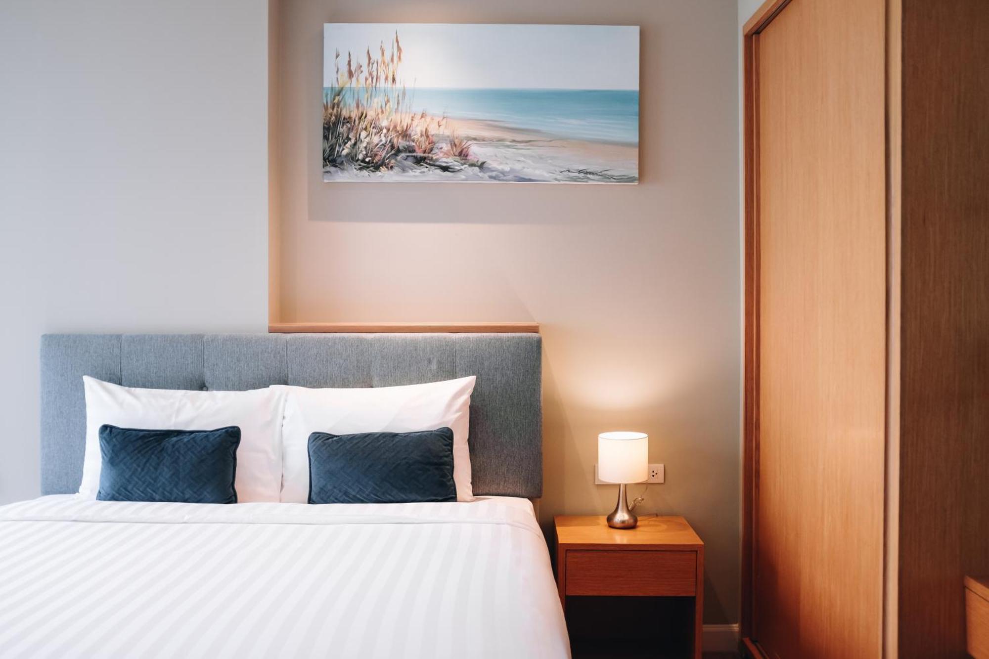 Solara Stays Phuket Pantai Bang Tao Bagian luar foto