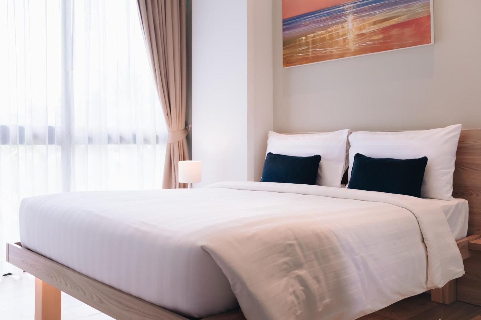 Solara Stays Phuket Pantai Bang Tao Bagian luar foto